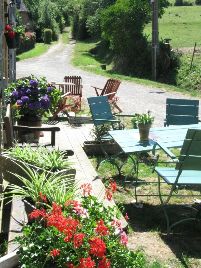 4 Collines Bed & Breakfast Hagnicourt Exterior foto